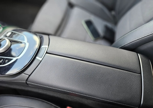 Mercedes-Benz Klasa E cena 111900 przebieg: 116000, rok produkcji 2016 z Strzelno małe 301